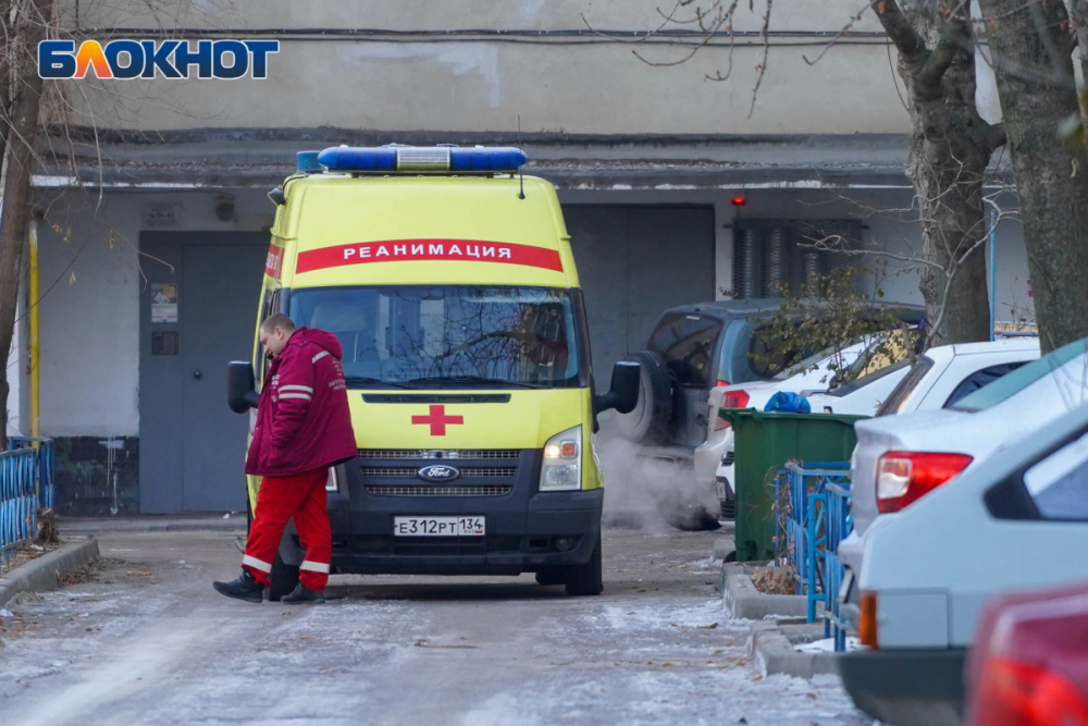 В Волгограде врачи борются за жизнь годовалого ребенка, выпившего уксус