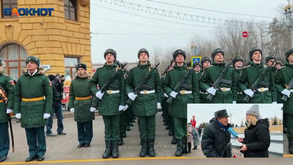 «Немец сильный был, но мы его раздолбили»: откровения ветеранов на параде Сталинградской победы