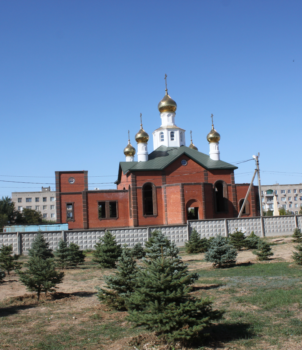 В центре Котельниково строится православный храм