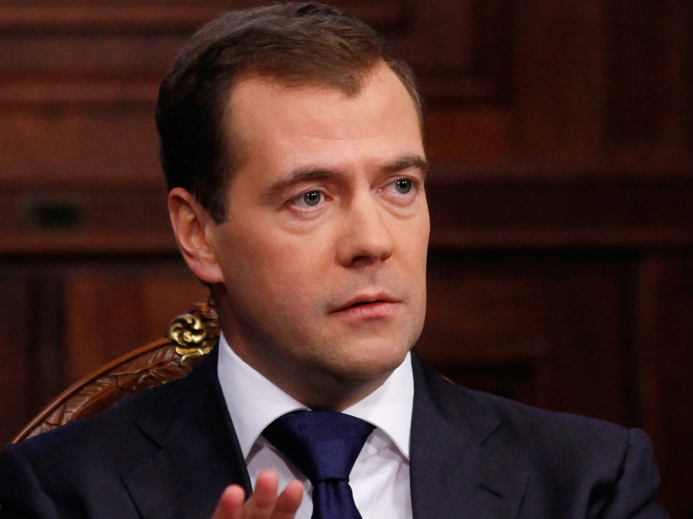 Премьер Медведев утвердил план мероприятий к 70-летию Сталинградской битвы