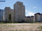 Незнакомец пытался ворваться ночью в высотку в Волгограде