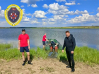 Тело отдыхающего на лодке подняли водолазы под Волгоградом