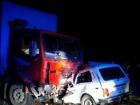 На трассе Волгоград-Астрахань в ДТП с фурой погибли 2 человека