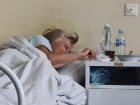 "Отключил телефон и пропал": 78-летнюю бабушку в голодном обмороке бросил внук в Волгограде