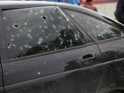 Мужчина избил полицейского после стрельбы по личному автомобилю в Волгоградской области