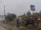 Группу пешеходов задавила «Нива» в Волгограде: шок-видео