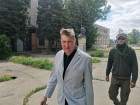 «Налицо все признаки заказухи»: обвиненный в побоях волгоградский депутат Осипов прибыл в суд