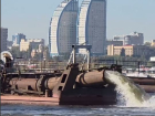 Уникальный гигантский водяной пылесос засветился на видео в центре Волгограда