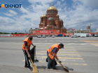 Деньги на ветер: 150 тысяч на украшение башенного крана на время парада в Волгограде улетели в трубу