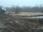 Под Волгоградом грузовик протаранил световую опору: водитель в больнице