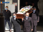 Юных баскетболисток похоронили в Волгограде: фоторепортаж