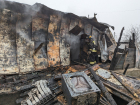 Два газовых баллона успели унести из горящего дома в Волгограде