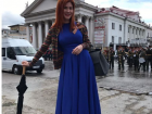 Шпионка Анна Чапман прошла в «Бессмертном полку» Волгограда 