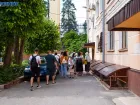 Как живут в самом топовом месте Волгограда – Дом Павлова: двор-крохотка и постоянные экскурсии