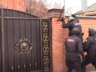 Русской пробили голову: в Волгограде ОМОН устроил облаву в цыганском посёлке