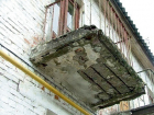 В Волгограде обрушились три балкона общежития