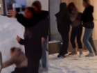 Плакала и умоляла не бить: издевательства над девушкой-подростком сняли на видео под Волгоградом