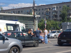 80-летняя пенсионерка попала под колеса «ВАЗА» в центре Волгограда