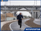 «Золотая» дорога в пойме за два миллиарда оказалась с сюрпризами для волгоградцев: как это выглядит