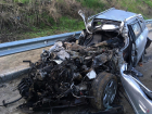 Погиб сам и угробил друга: Audi A4 влетела в автобус в Волгограде и протаранила еще 4 машины 