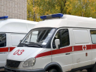 Машина скорой помощи перевернулась на юге Волгограда
