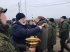 «Война сатаны против Креста продолжается»: в Волгограде с иконами проводили мобилизованных на СВО