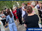 «Мы останемся на зиму с детьми без газа»: народный сход устроили в Волгограде
