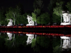 Несколько тысяч свечей озарили Мамаев курган в память о павших бойцах ВОВ