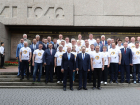 Отказавшийся от мандата волгоградский депутат-миллионер вернулся в облдуму ради автопробега с халявными футболками