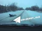 Смертельно опасные покатушки на «ватрушке» под Волгоградом попали на видео 