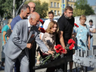 Минутой молчания вспомнили страшную дату в истории Волгограда