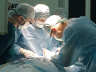 Уникальную операцию по спасению женщины от застарелой болезни провели врачи  в Волгограде