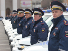 Губернатор Волгоградской области подарил полицейским 30 новых автомобилей