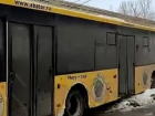 Вылетевший на тротуар автобус парализовал движение в центре Волгограда