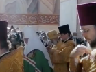 Патриарх Кирилл начал службу: видео из храма Александра Невского в Волгограде 
