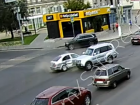 Классика на 7-й Гвардейской: ДТП с "самым умным" попало на видео в Волгограде
