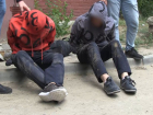 Юные москвичи приехали в Волгоград грабить магазины: появилось видео задержания