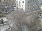 Эксгибиционист напугал пациентку поликлиники в центре Волгограда