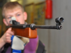 Под Волгоградом 14-летний подросток выстрелил в брата из винтовки