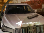 Видео с тараном Geely припаркованной «Нивы» обсуждают в Волгограде