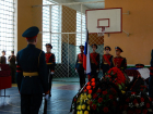 Женщины не могли отойти от гроба: в Волгограде простились с погибшими на Украине офицерами