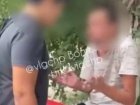 «Тебе ***** сломать?»: 14-летний избил прохожего на севере Волгограда — видео 