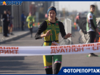 Выносливые девушки устроили мультиспортивную гонку в центре Волгограда