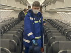 Пассажира самолета экстренно передали скорой в Волгограде