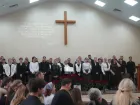«Мама никакая, от нее не отходят»: в Волгограде прощаются с убитым в «Магните» многодетным дьяконом