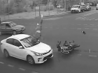 Один погиб, второй - в больнице: ДТП с мотоциклистами попали на видео в Волгограде