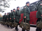 15 лучших волгоградских призывников отправили служить в Президентском полку