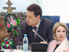 Суд над экс-чиновником по ритуальному делу экстренно отменили в Волгограде 