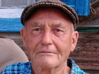 В Волгоградской области пятые сутки разыскивают пенсионера в белой фуражке