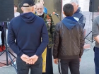«Сегодня жребий выпал идти вам»: проводы мобилизованных под Волгоградом попали на видео